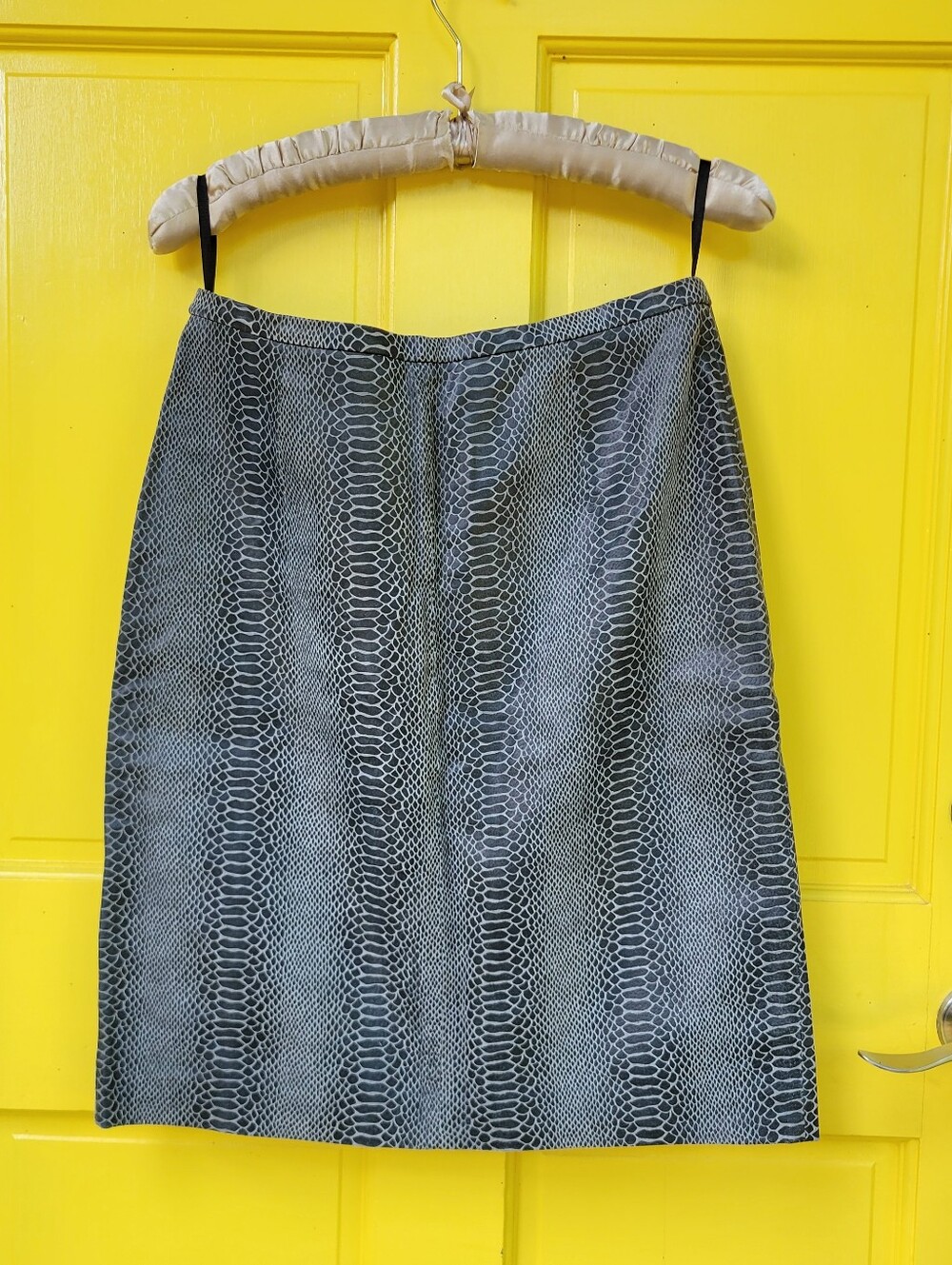 Vintage Terry Lewis 100% Leather Snakeskin Print Pencil Skirt Gray Black Size 10